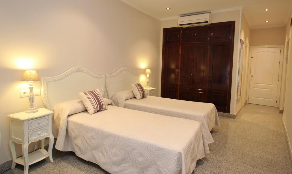Hotel Maestranza إشبيلية الغرفة الصورة