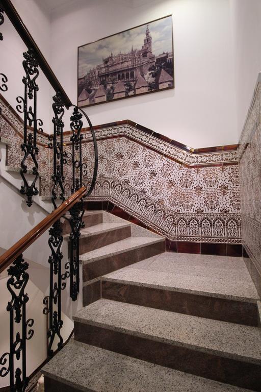 Hotel Maestranza إشبيلية المظهر الخارجي الصورة